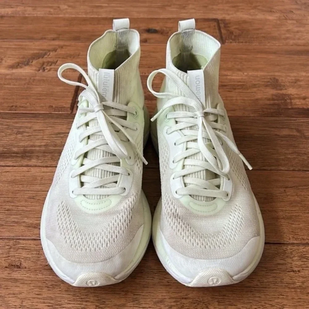 Lululemon Chargefeel Mid Workout Shoes Sneakers Elixir Alpine White Size 8.5